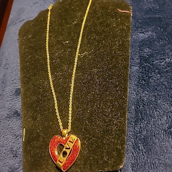 Napier Love Necklace - Picture 1 of 4